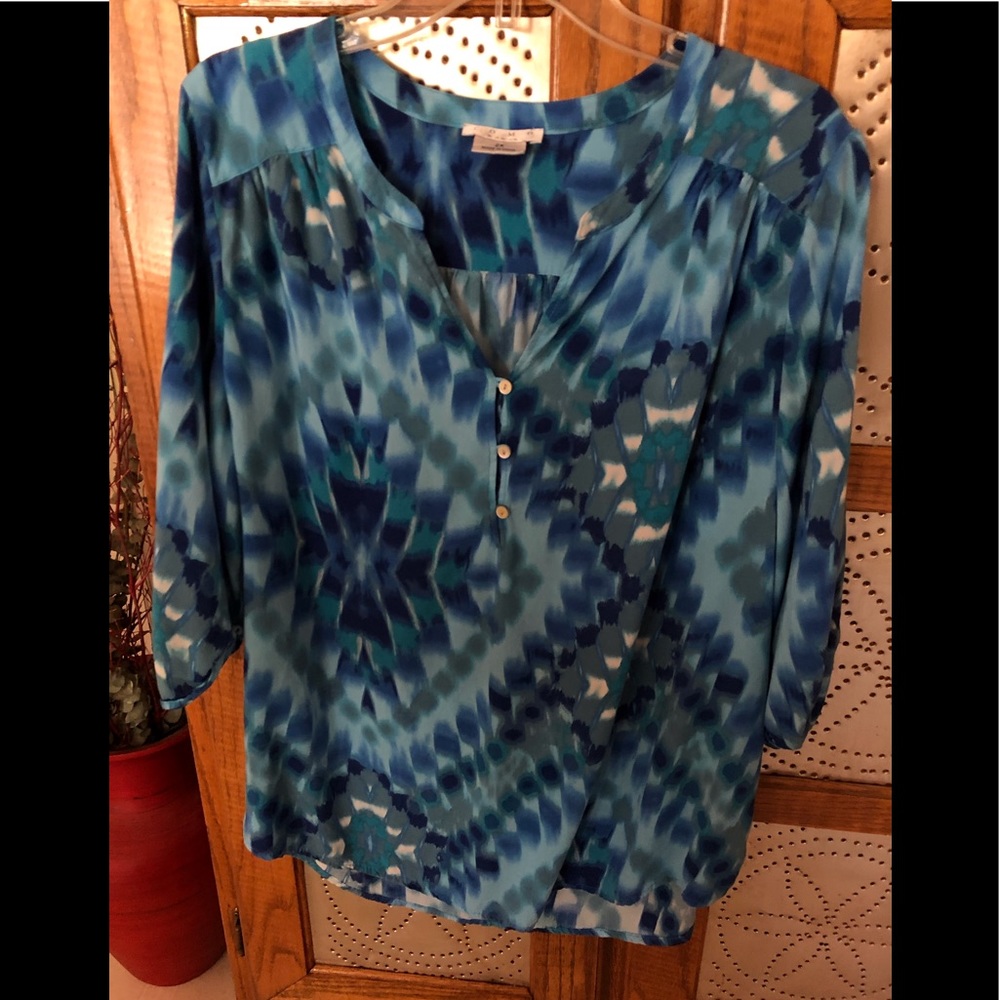 Gently used summer blouse